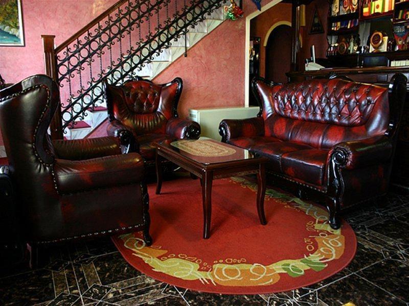 Hotel Evropa Подгориця Інтер'єр фото
